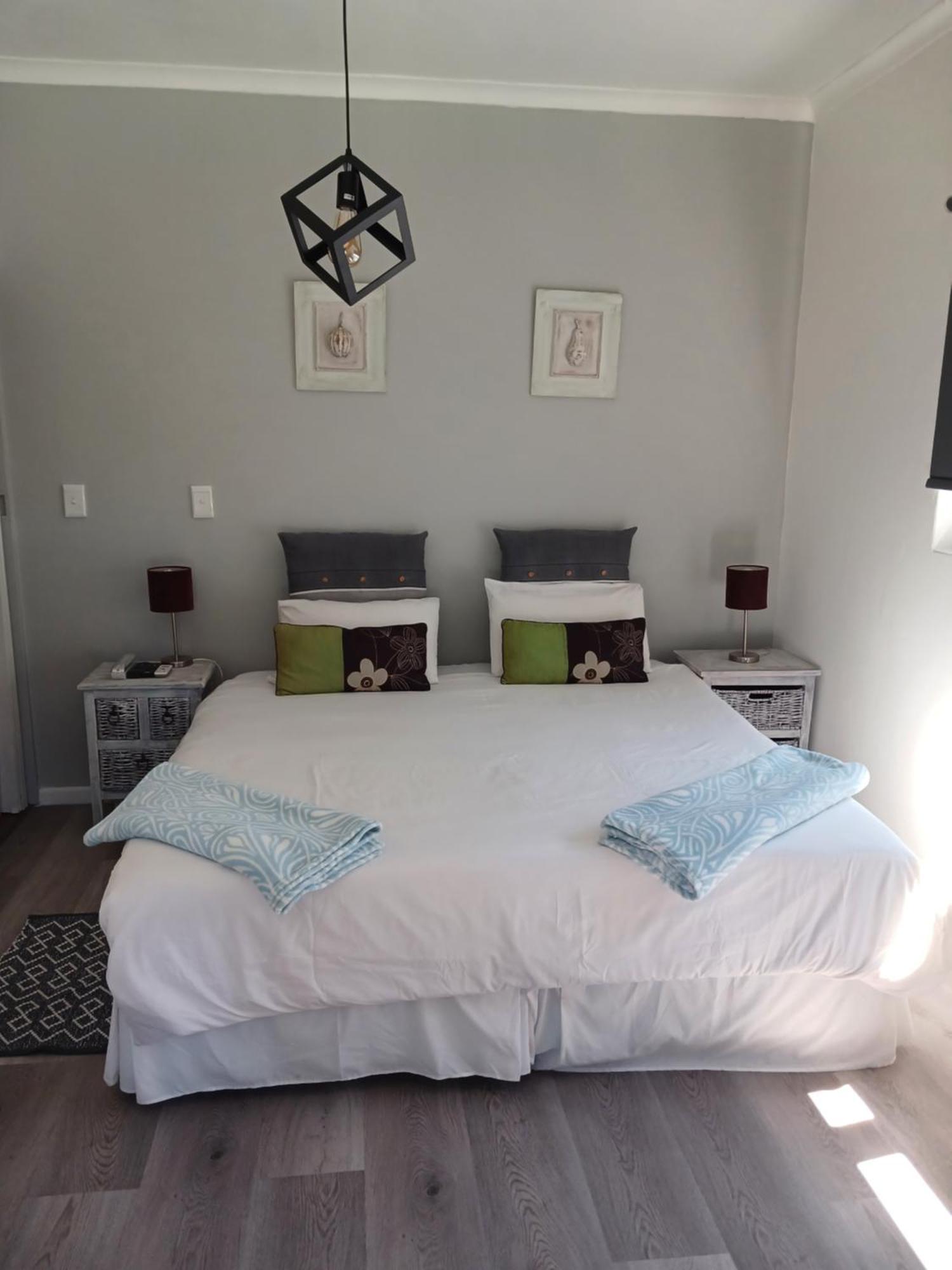 Ons Stee Bed And Breakfast Wellington Bagian luar foto
