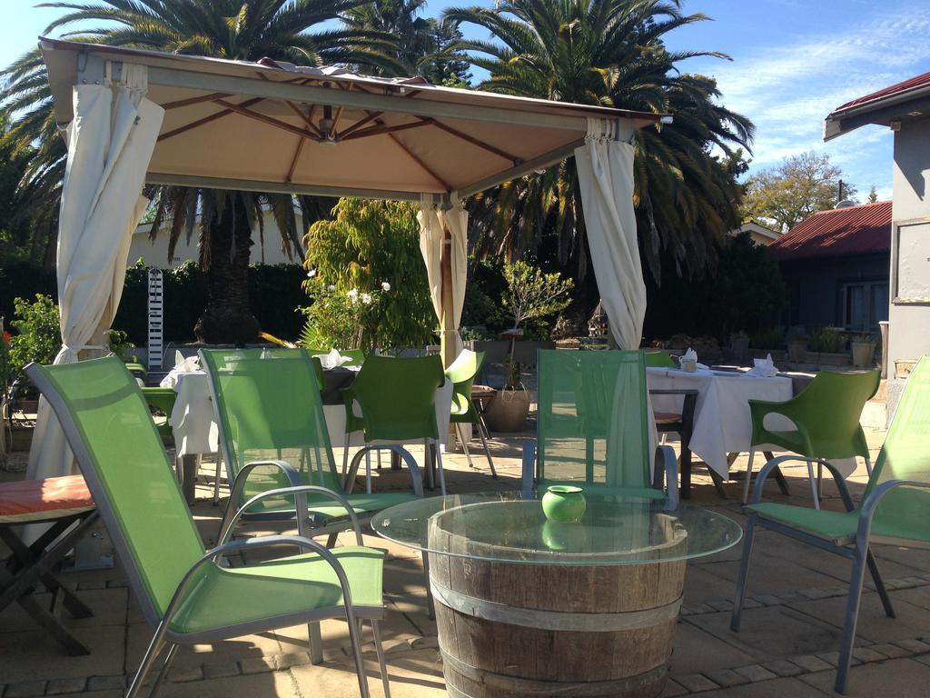 Ons Stee Bed And Breakfast Wellington Bagian luar foto