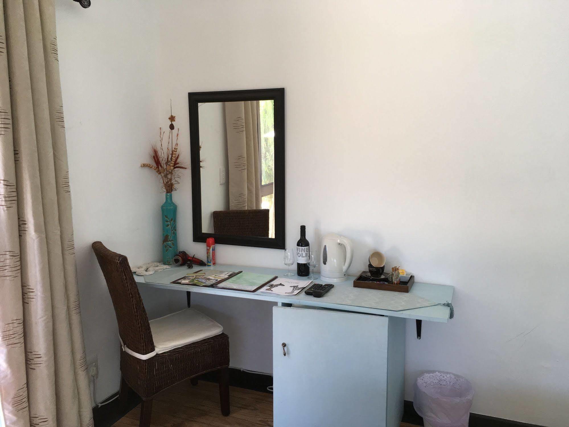 Ons Stee Bed And Breakfast Wellington Bagian luar foto