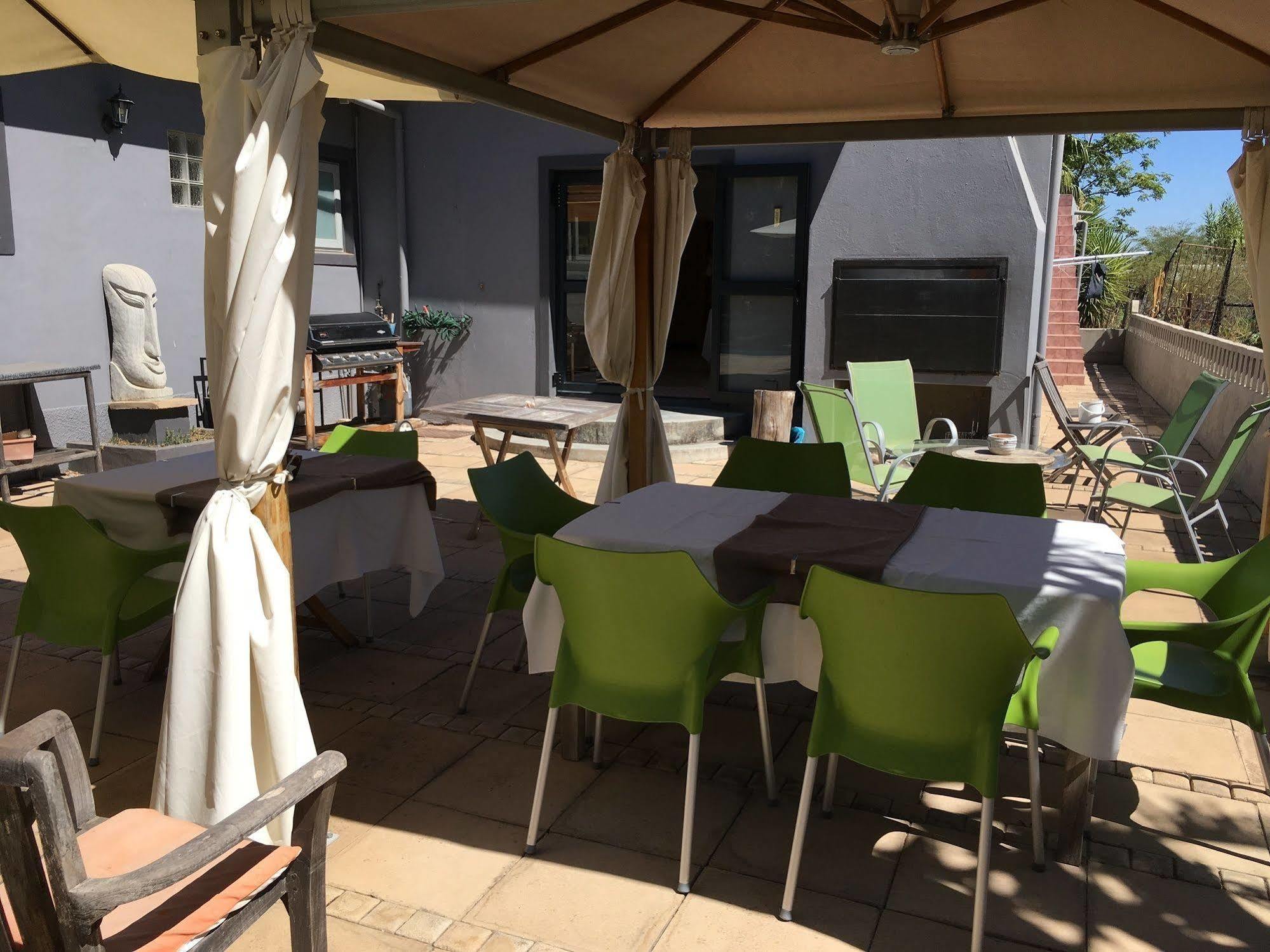 Ons Stee Bed And Breakfast Wellington Bagian luar foto